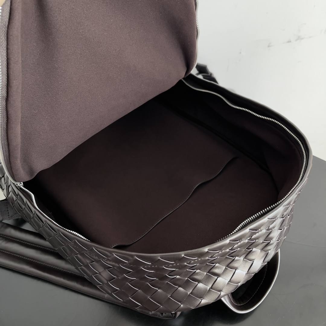 bo*te*ga Ve*ne*ta backpack-46.5*14*30cm