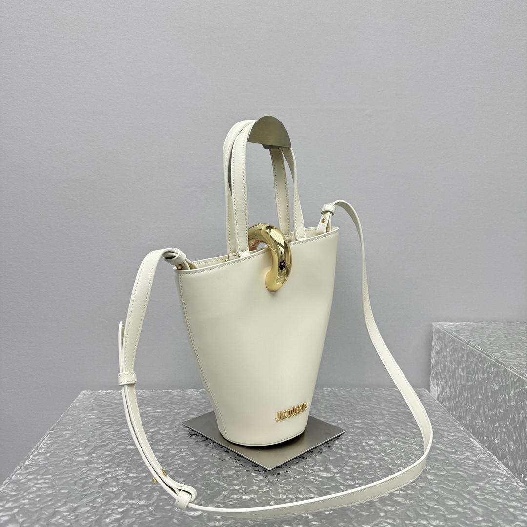 Ja*qvemvs le petit bambo bag-10*10*20cm