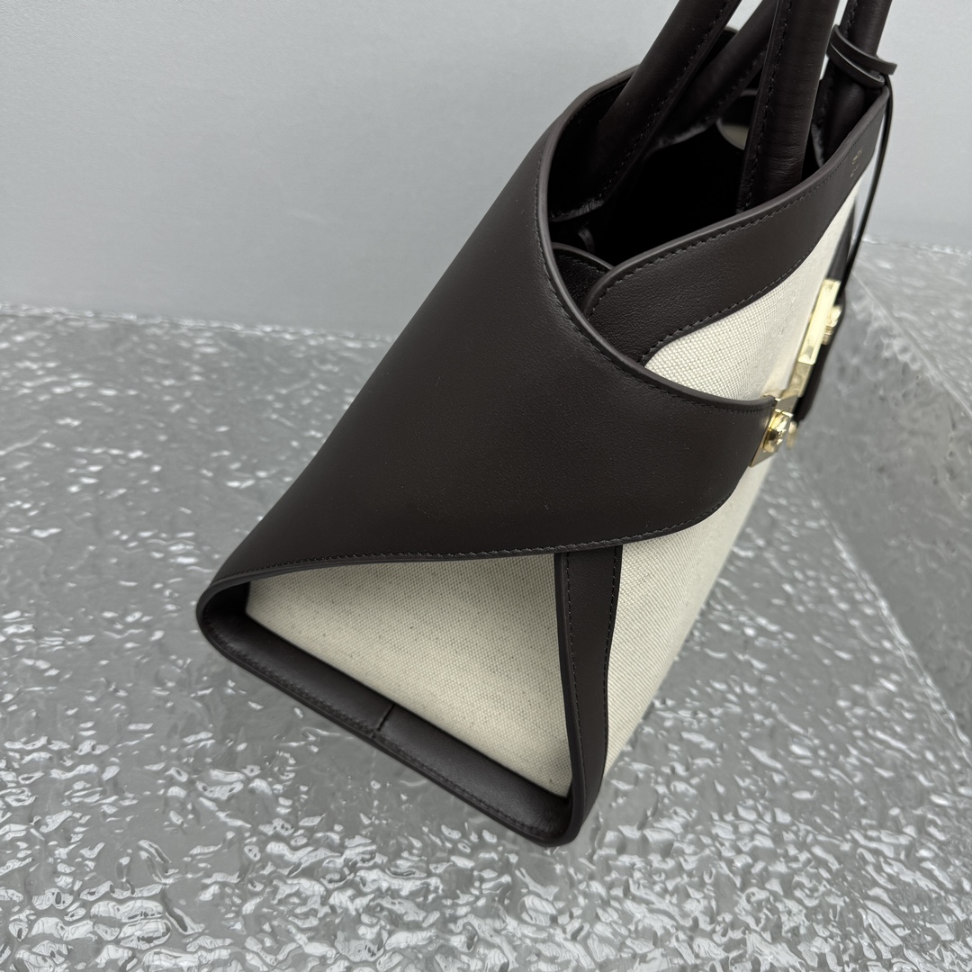 Ferragamo Top-handle Bag-32*22*14CM