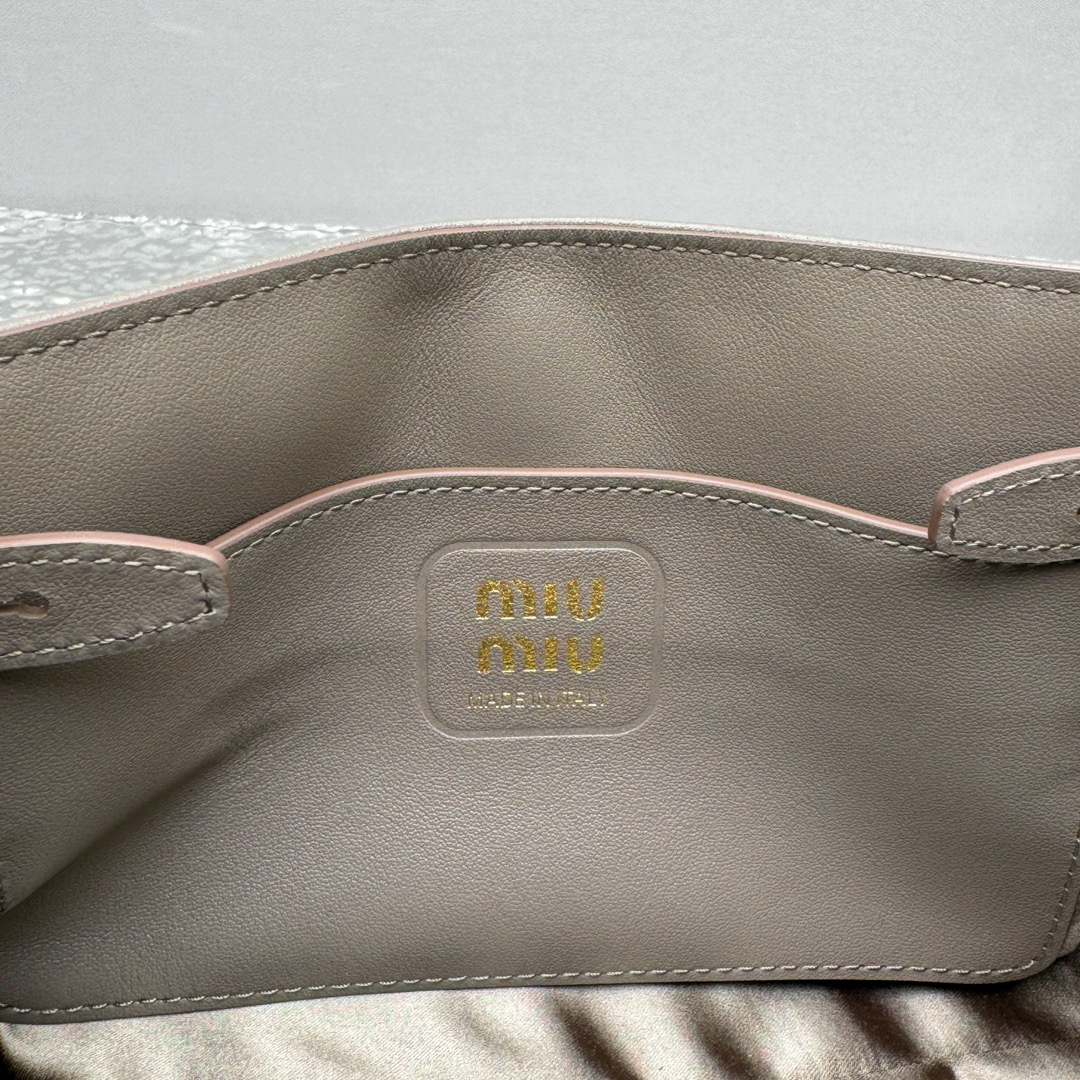 M*um*u leather shoulder bag -25*8*15cm