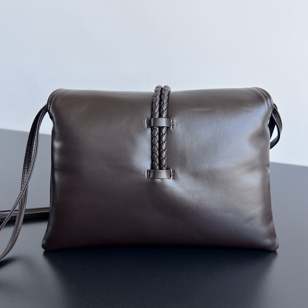 bo*te*ga Ve*ne*ta medium liberta bag-30*20*8cm