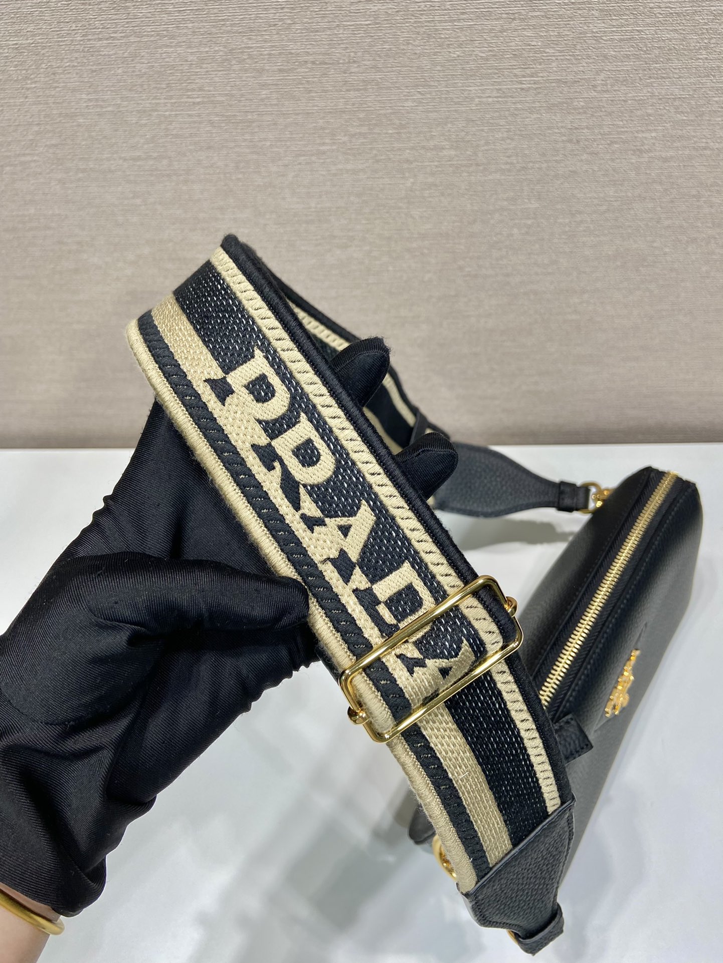 Pra*a leather shoulder bag-1bh194-25*14*6.5cm