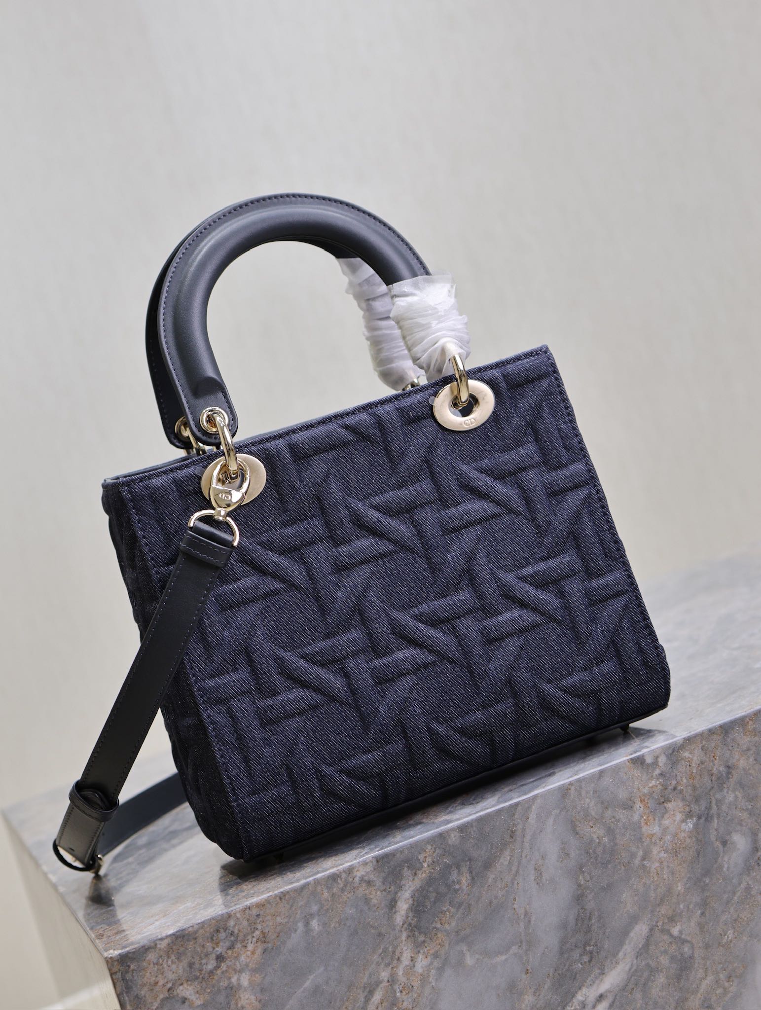 lady D*or handle bag-24cm