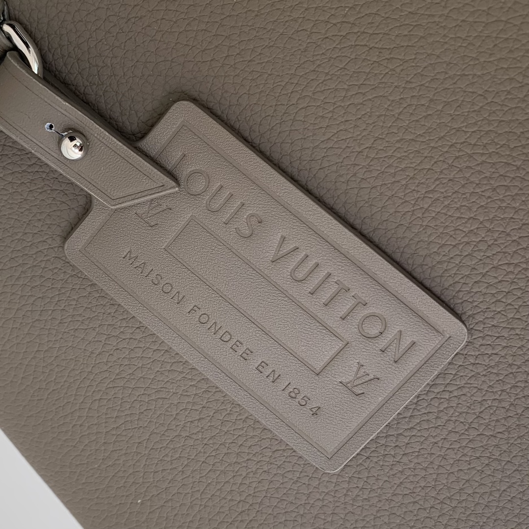 l0*is V*t0n takeoff pouch-m11485-30 x 22 x 5cm