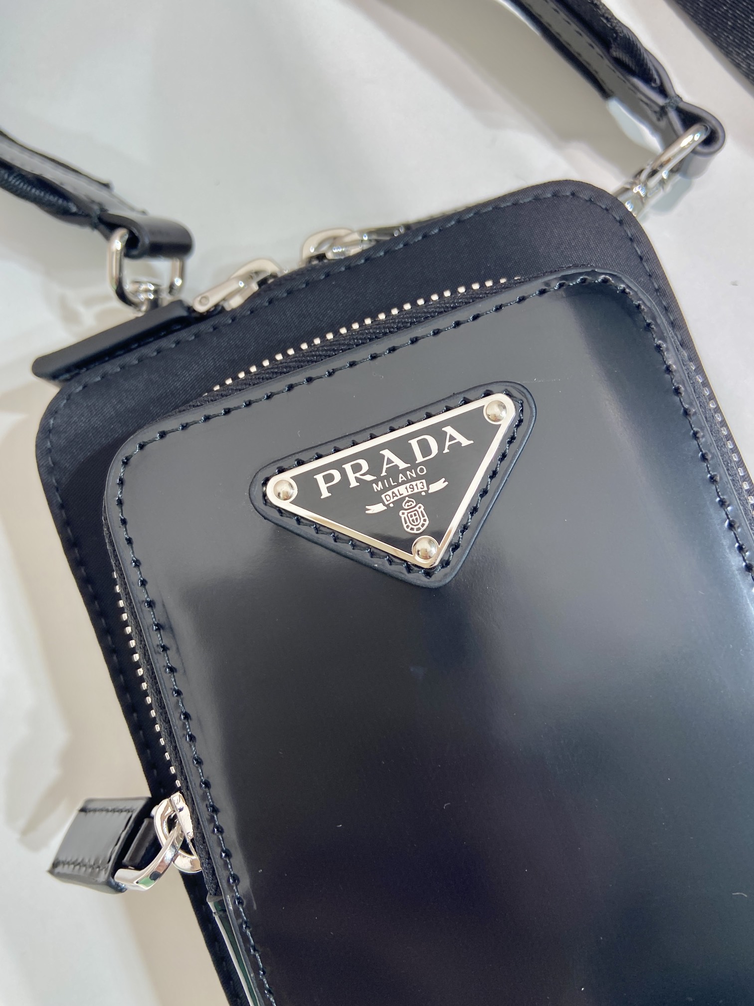 Pra*a Pra*a Pra*a re-nylon phone case shoulder 2zt060 bag-11.5*18cm