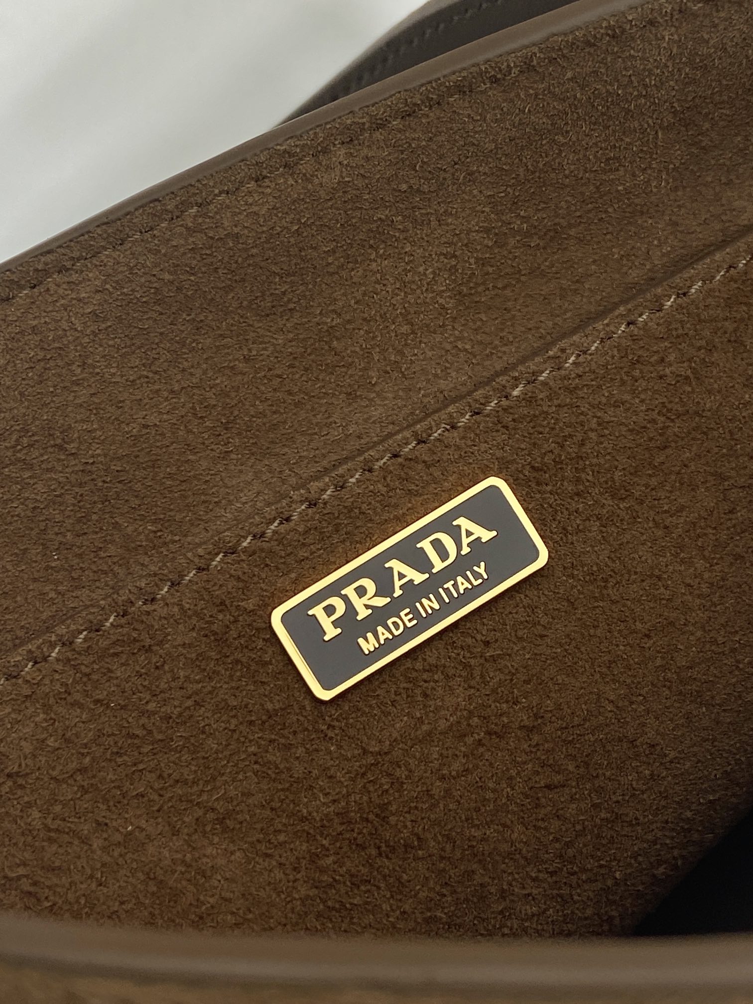 Pra*a cinnamon suede mini bucket bag-1be078a-31*18*10cm