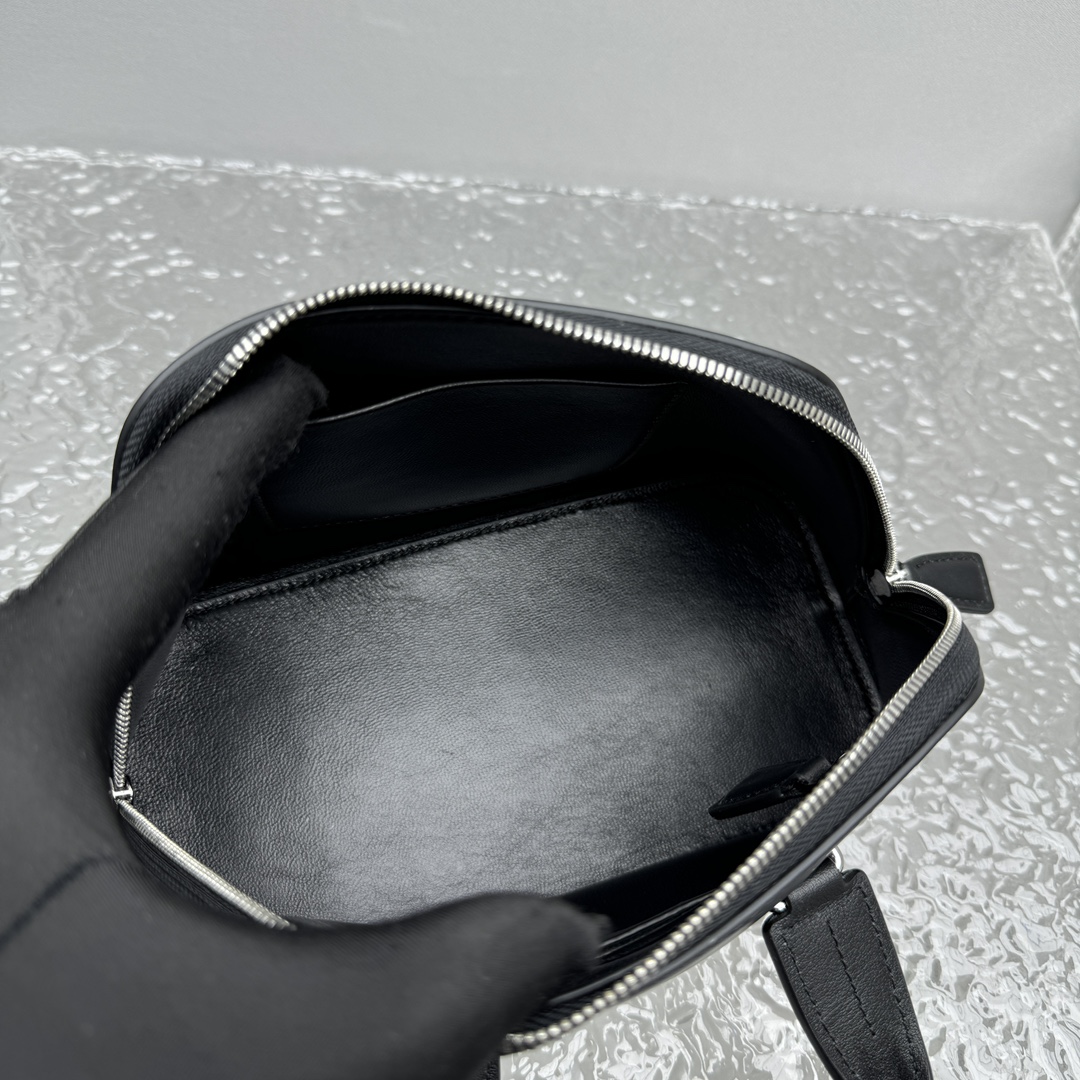 The R0w mini devon bag-24*12*16cm