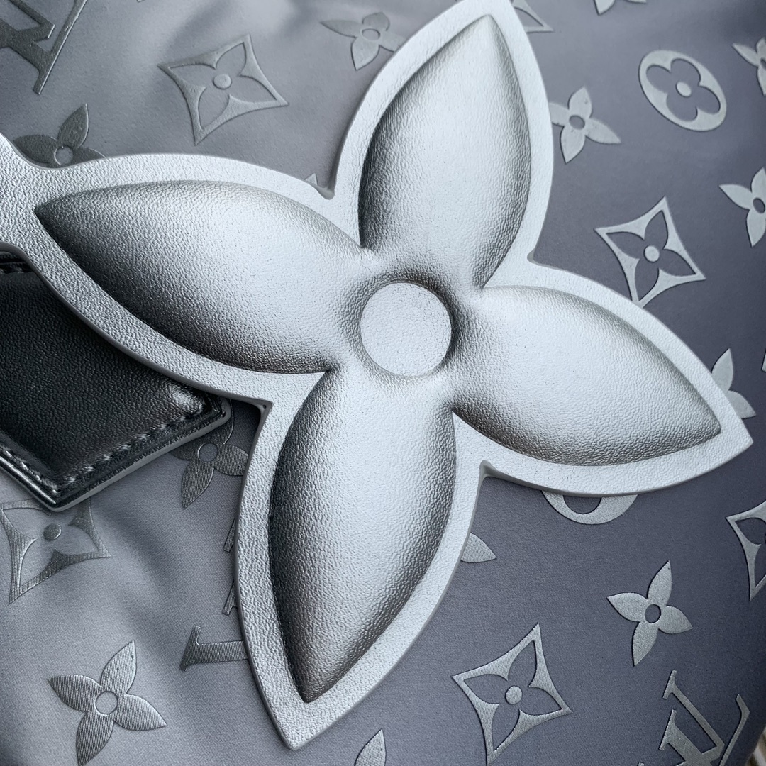 l0vis Vvtt0n speedy bandoulière 25-19 x 15 x 25cm