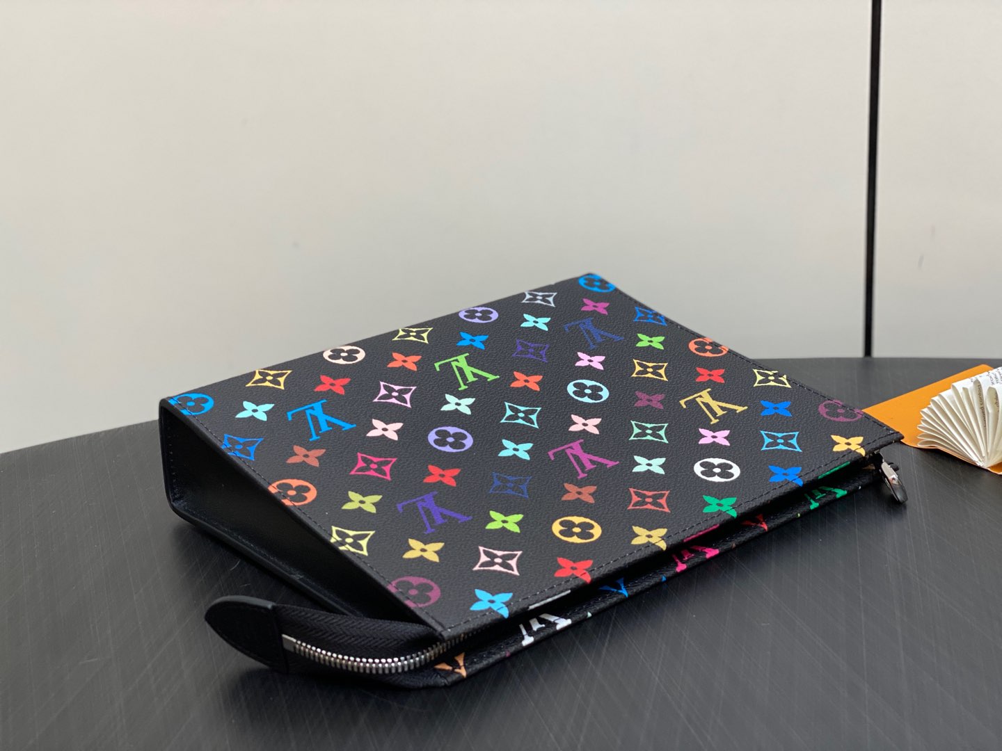 l0vis Vvtt0n pochette voyage-m13746-27 x 21 x 6cm