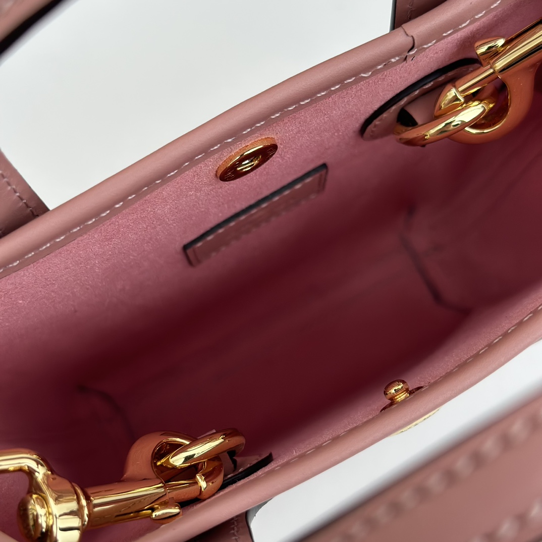 gvc*1 gg S*per mini bag with strap in pink gg leather |-20*13*2.5cm