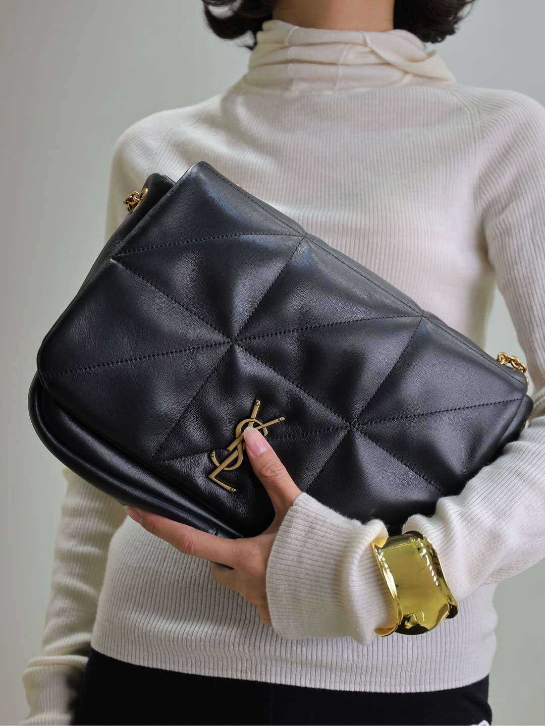 Y51 jamie 4.3 in suede-29×21×9.5cm