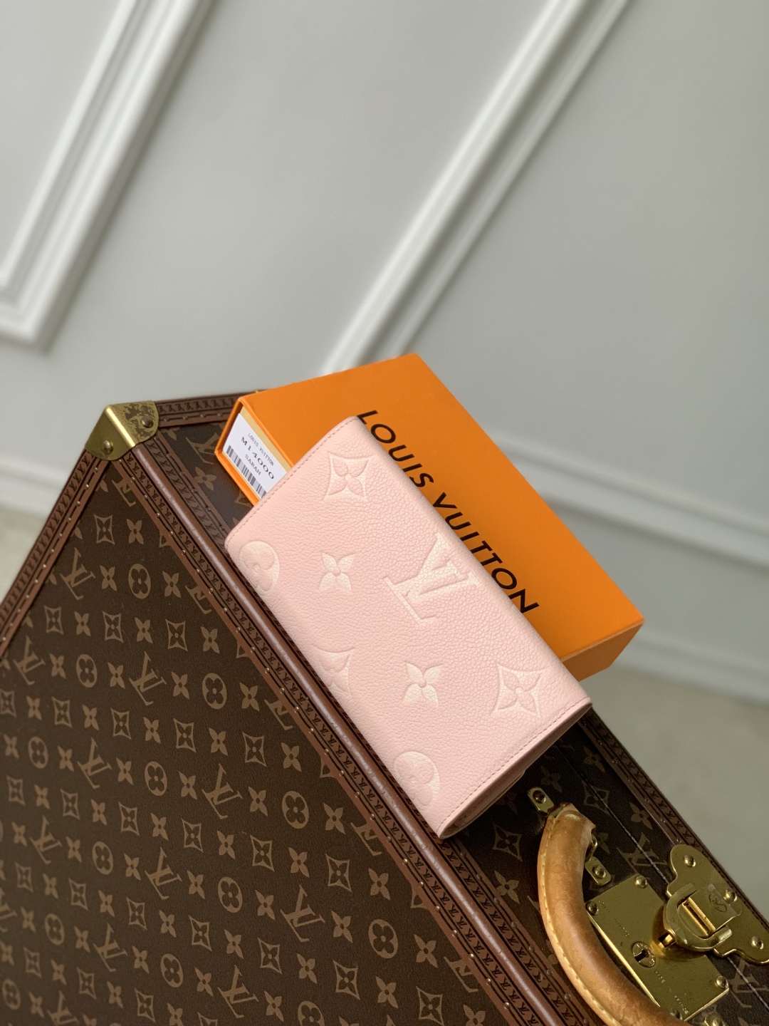 l0vis Vvtt0n sarah wallet-m83580-19 x 10.5 x 2.5cm