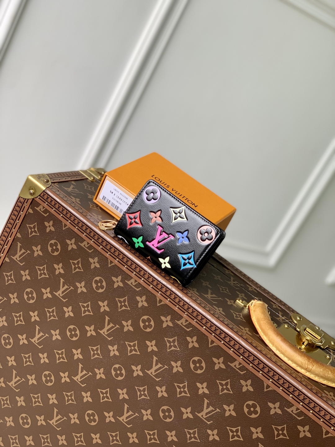 LV Milkieway Wallet-M13829-11.5 x 8.5 x 2.2CM