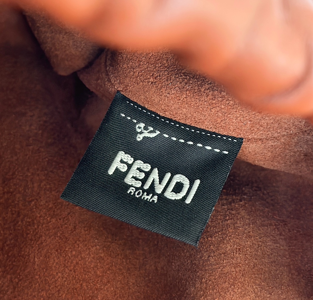 F**di mamma baguette bag-16*13*10cm