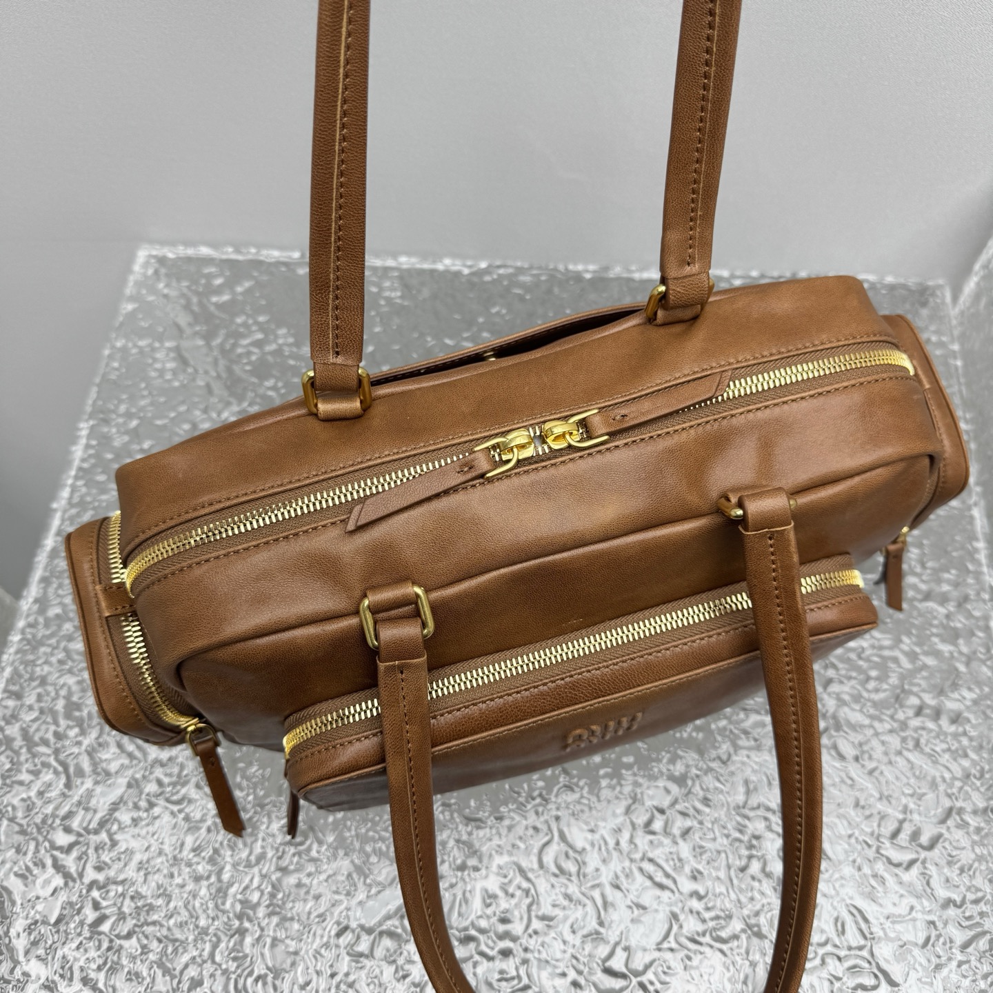 M1um1u pocket washed nappa leather bag-32*11*15.5cm