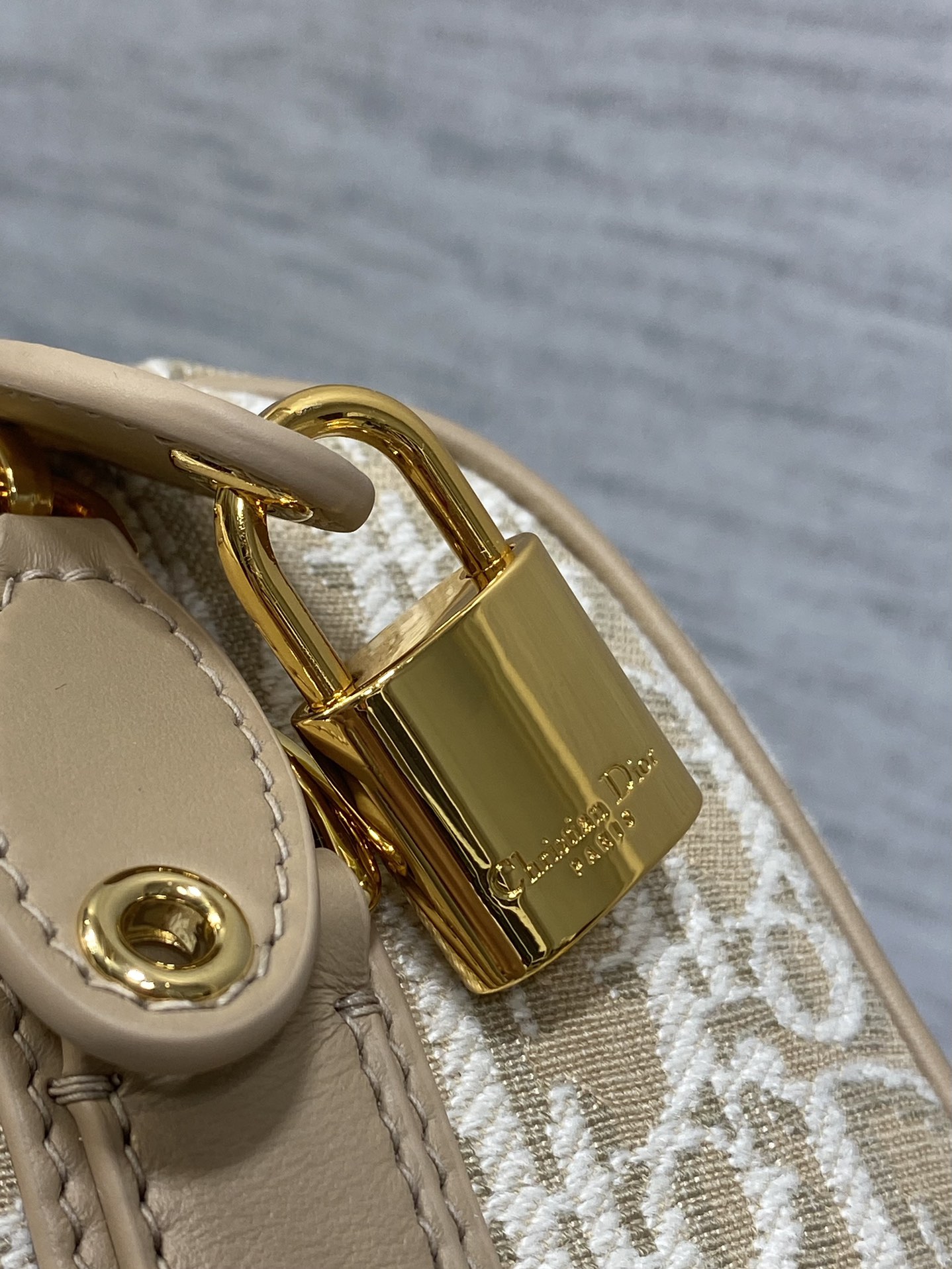 Diro Groove Bag-20.5*13.5*12CM