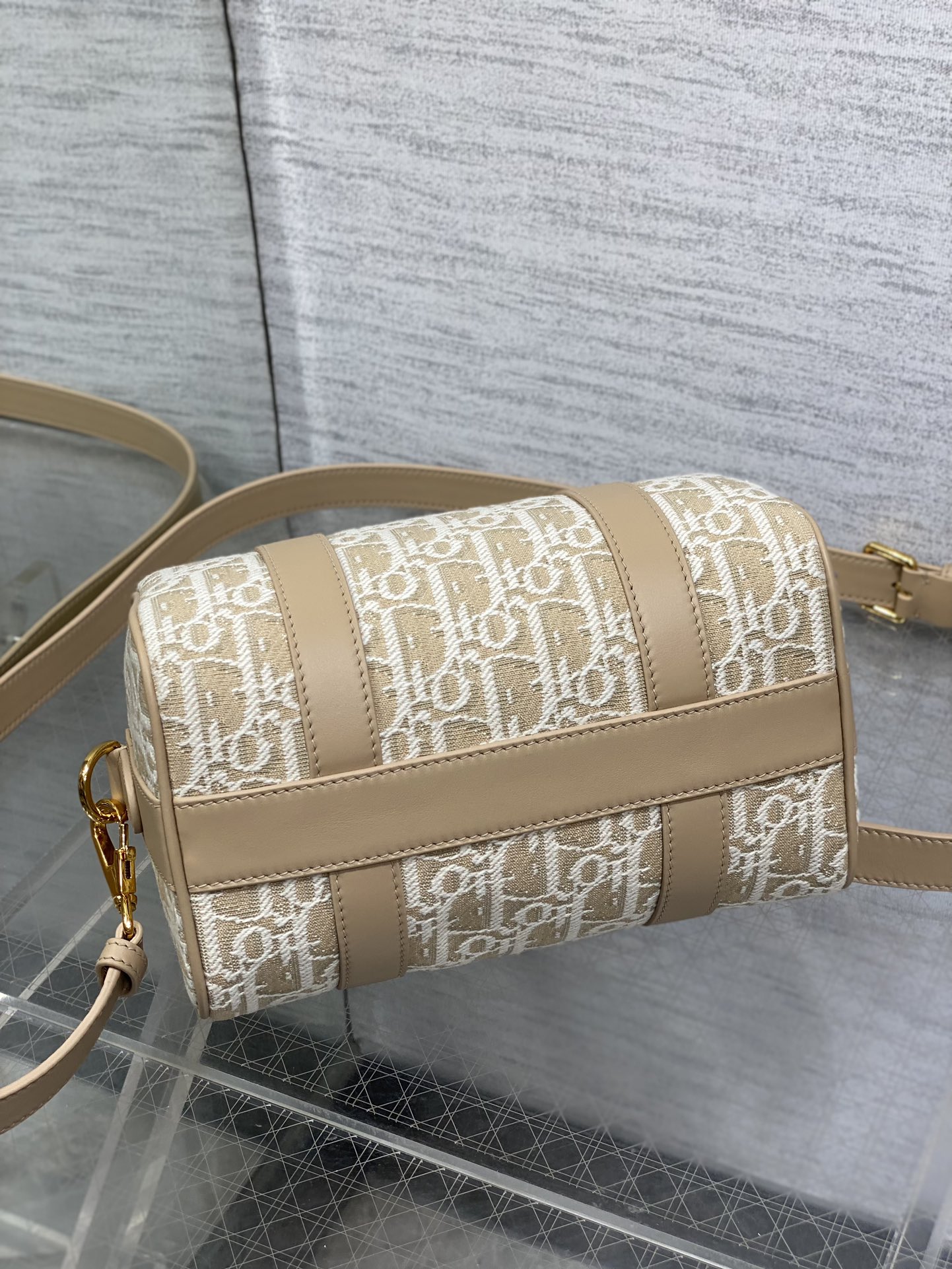 Diro Groove Bag-20.5*13.5*12CM