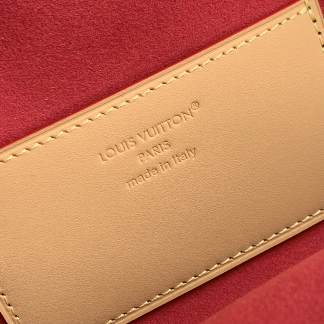 l0vis Vvtt0n fan bag-19 x 6 x 37cm