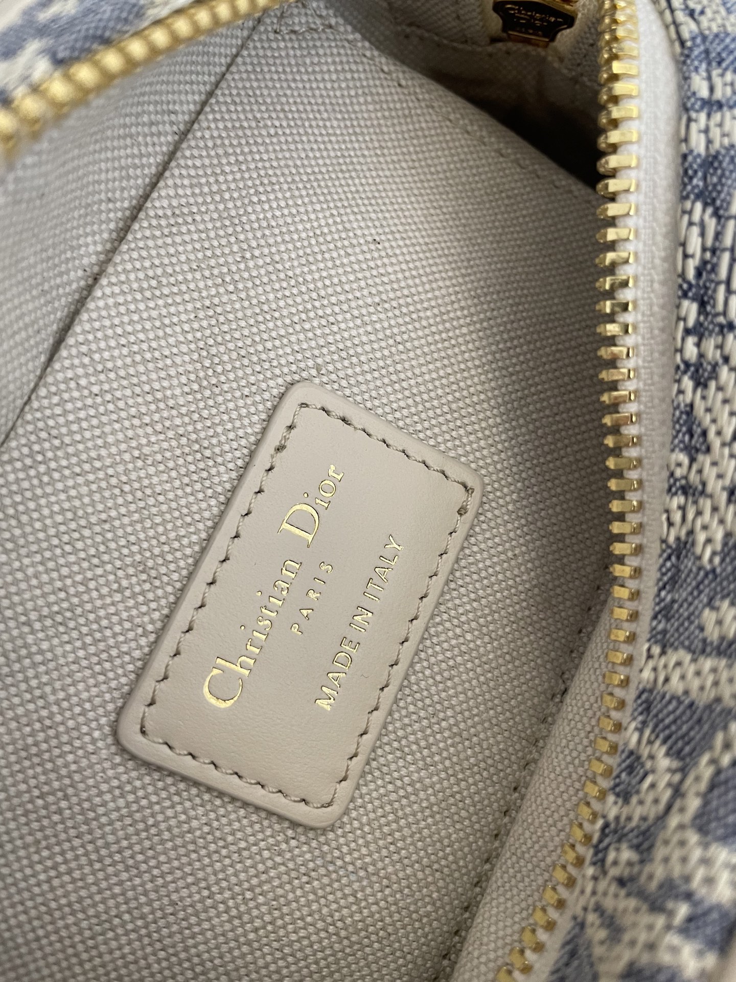 Diro D-Vibe Bag-20.5*7*12CM