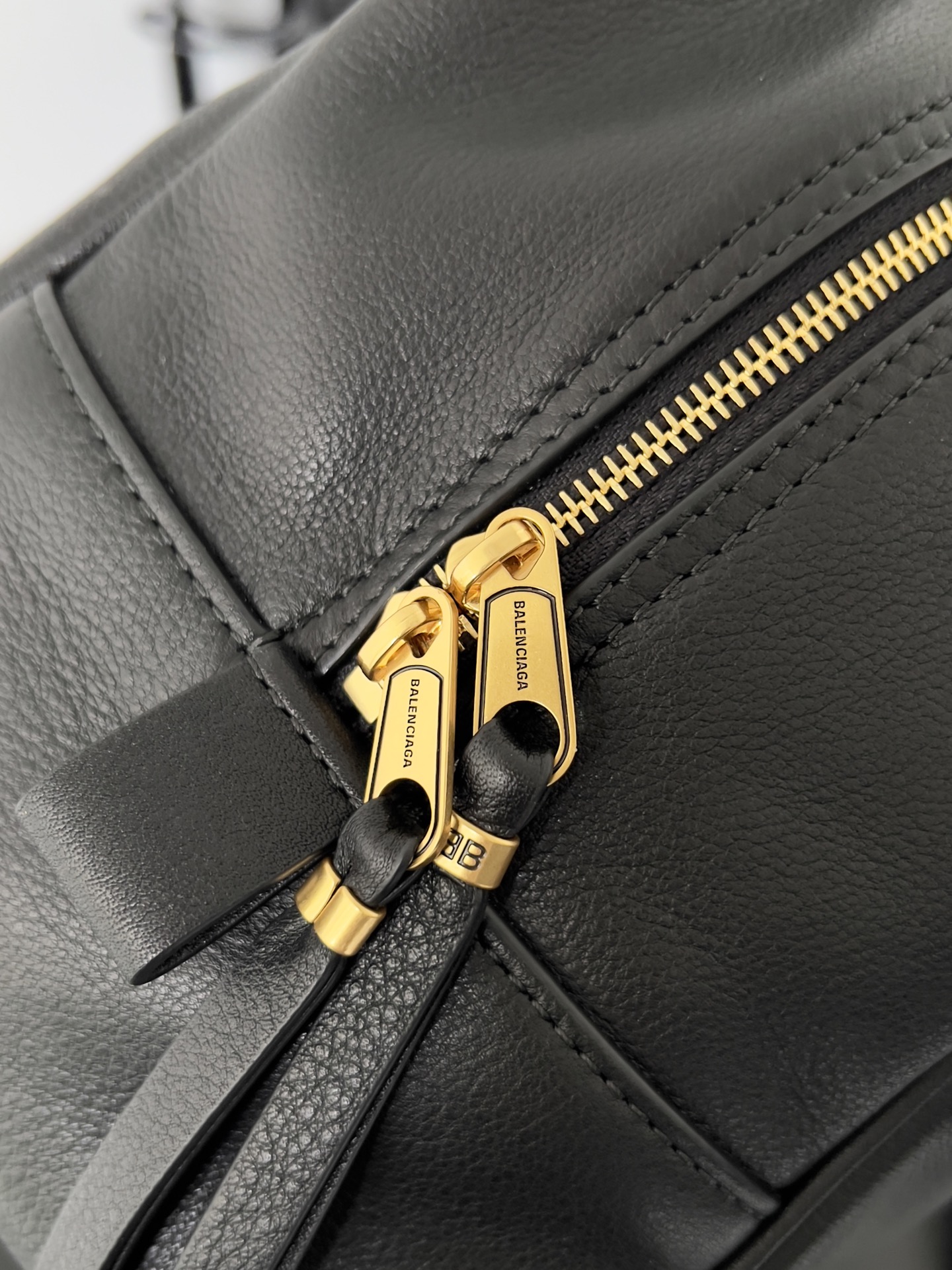 Ba1en*iaga carrie bag-35.8*18.7*16.5cm