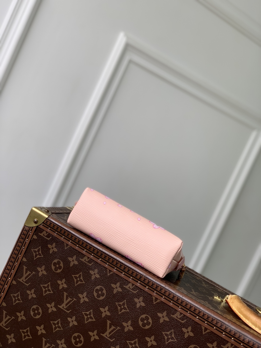 LV x TM Cosmetic Pouch PM Epi Leather -12 x 6 x 19CM