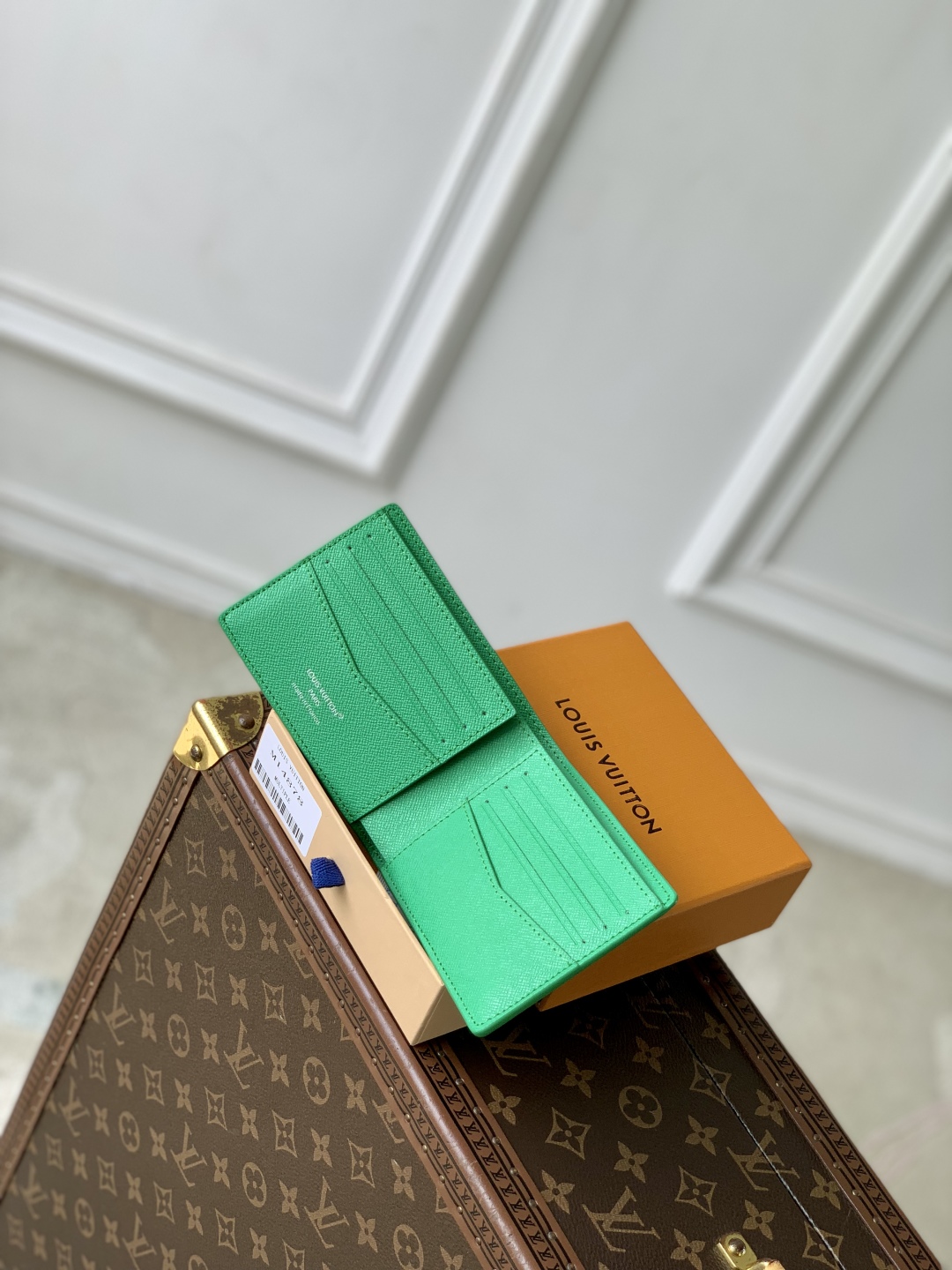 l0vis Vvtt0n slender wallet-m14878-8.5 x 2 x 11cm