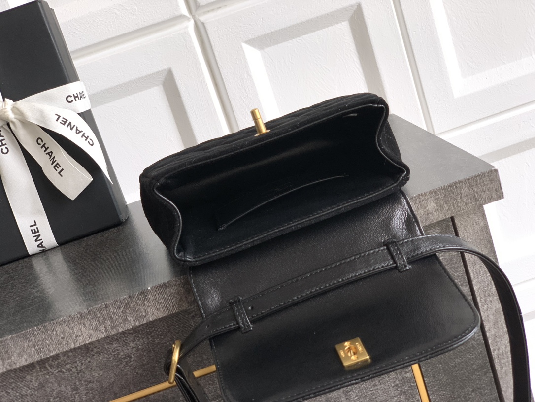 Ch@nel Flap Bag-14.5 X 18 X 6.5CM