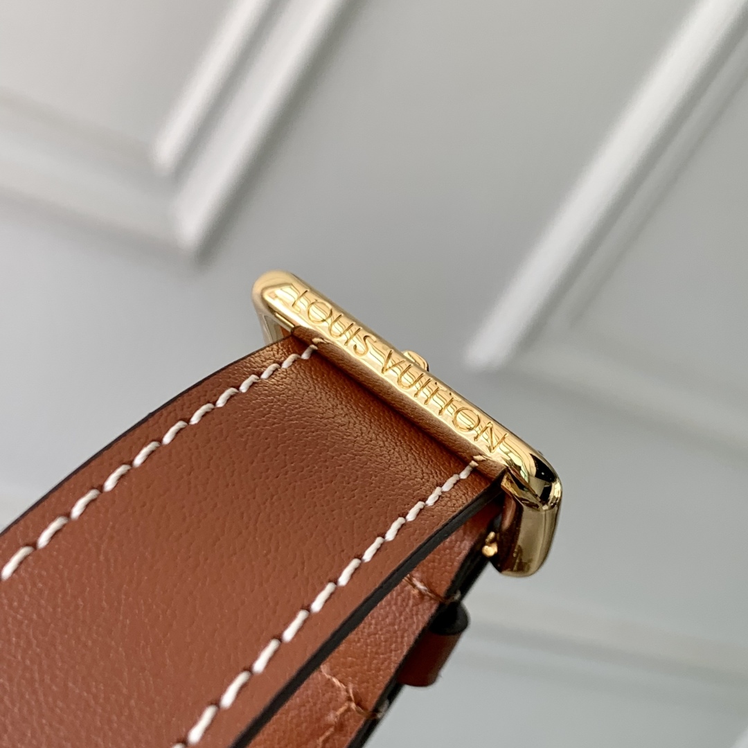 l0vis Vvtt0n hills pochette-11 x 6.5 x 18.5cm