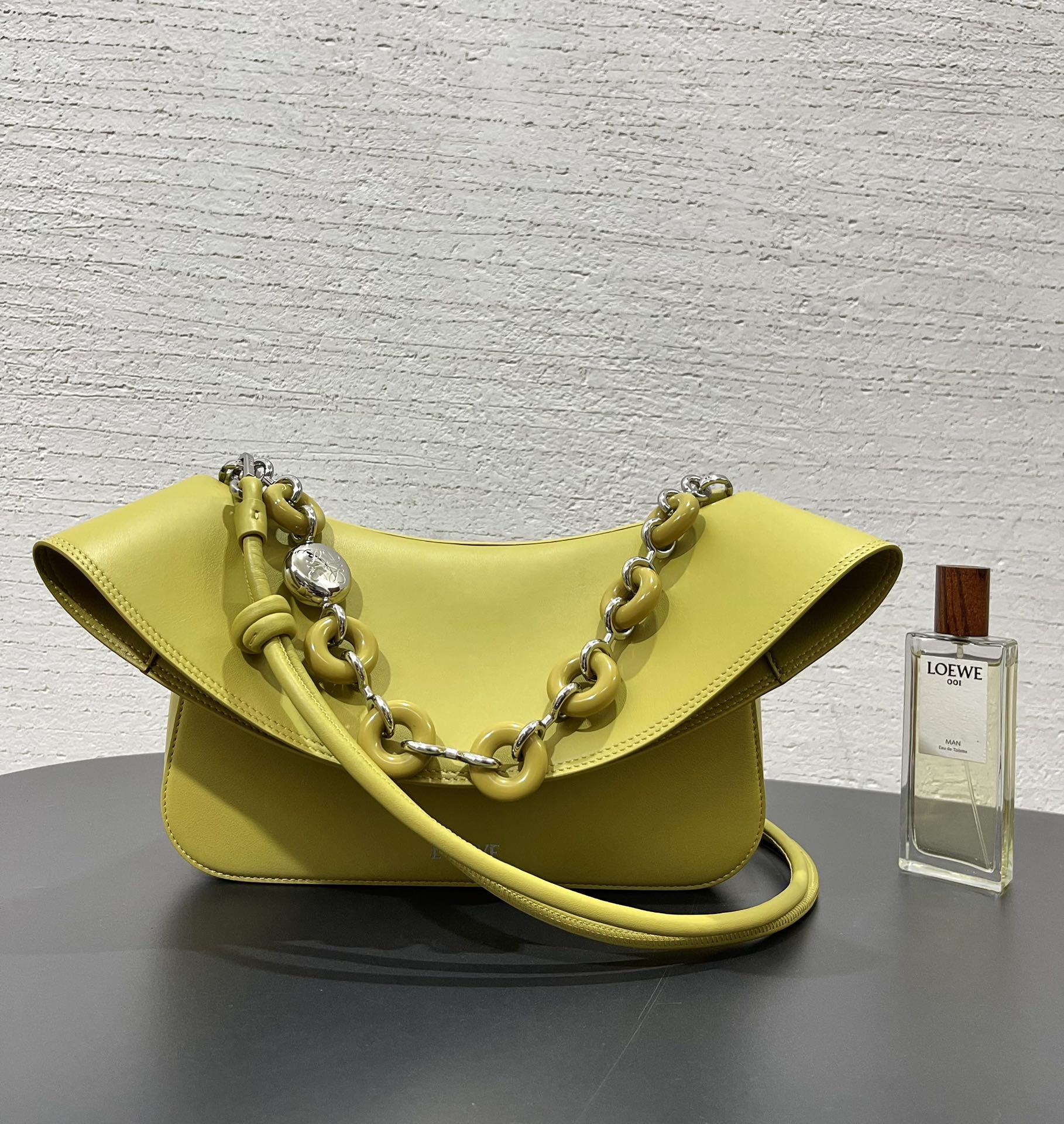 Lowee Ola Chain-Link Shoulder Bag-26*18*13CＭ