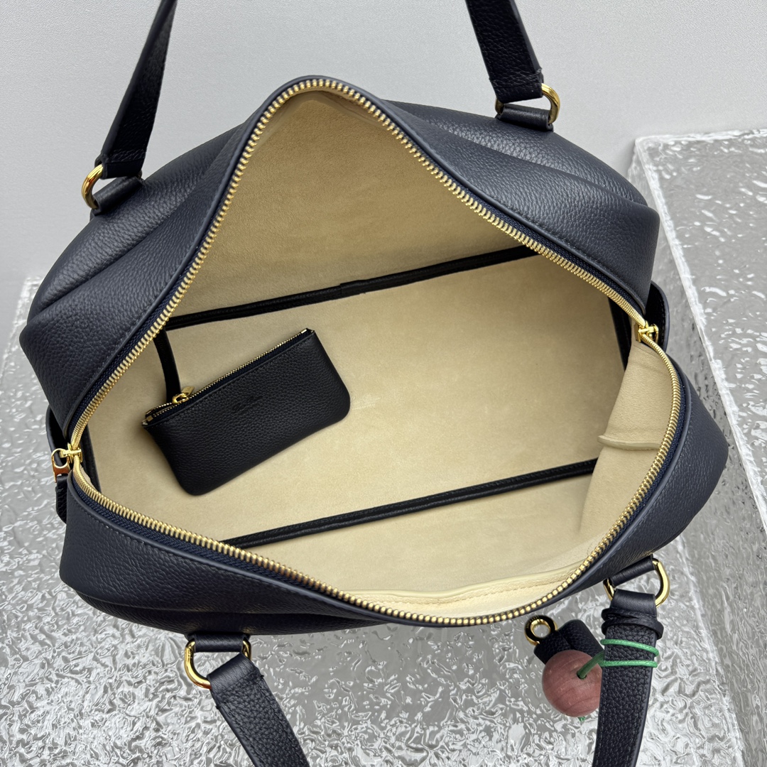 L0r0 P1ana needle bag(navy blue)-38*21*18cm