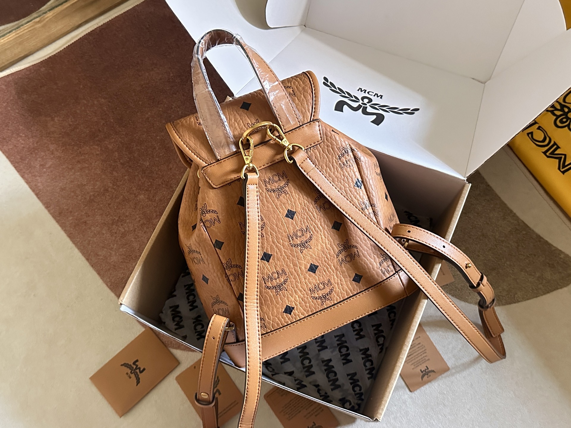 MCM Mini Aren Drawstring Backpack in Visetos-25x23x11CM