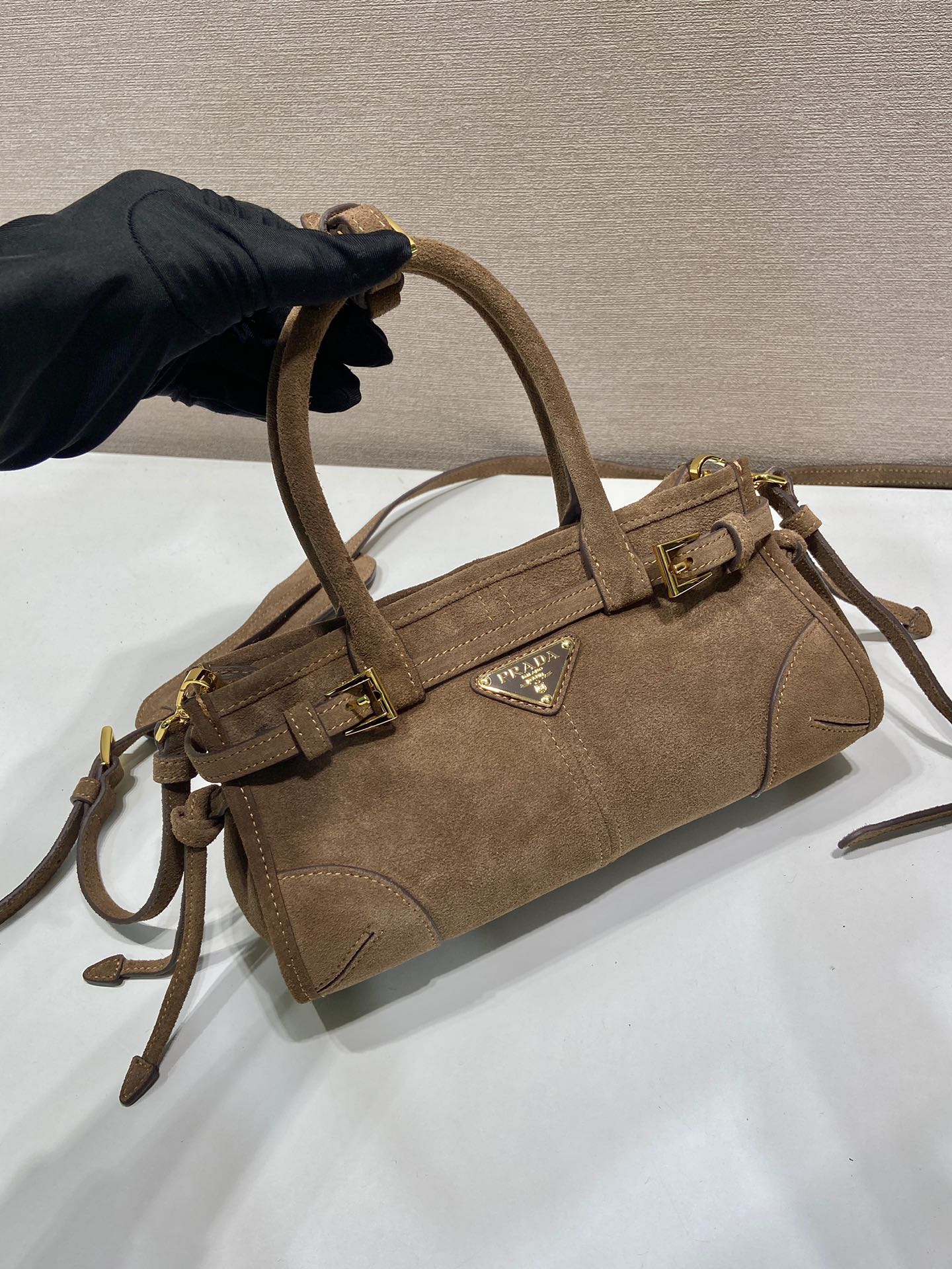 Pra*a Bonnie Suede Handbag-23.5*12*9CM
