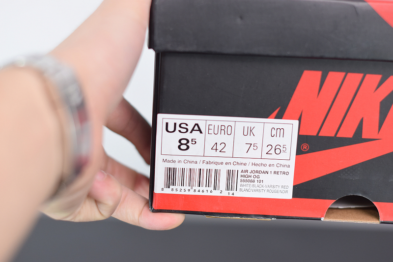 AIR JORDAN 1 HIGH OG “COURT PURPLE” 555088-101