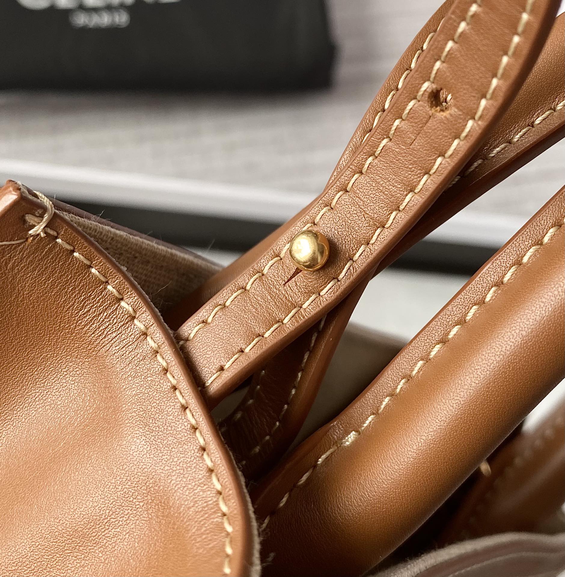 Celin Triomphe Tote-17*21*4CM