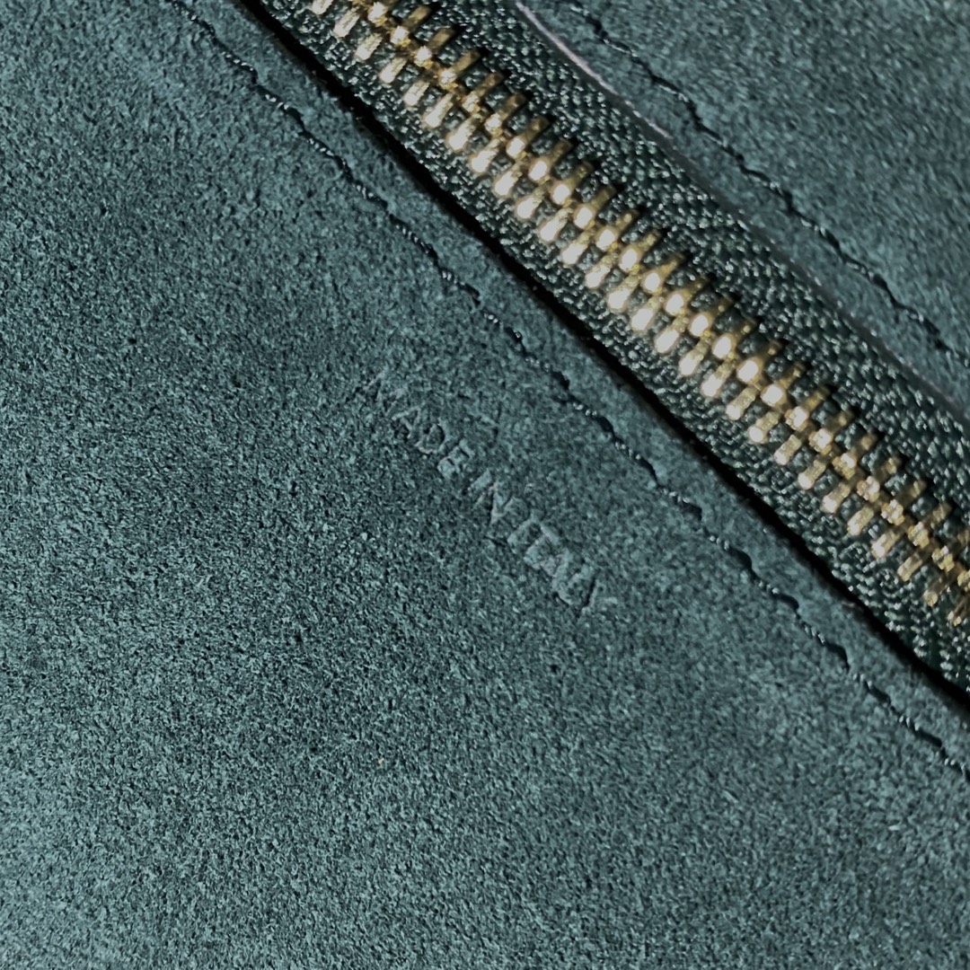 Ce**e sangle bag-23*17*33cm