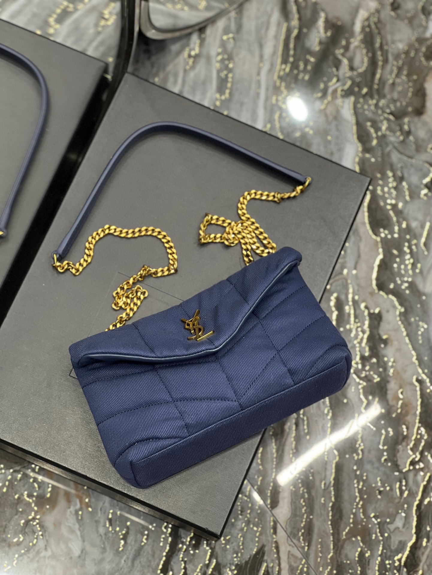 Y*L large loulou puffer-23×15.5×5.8ccm