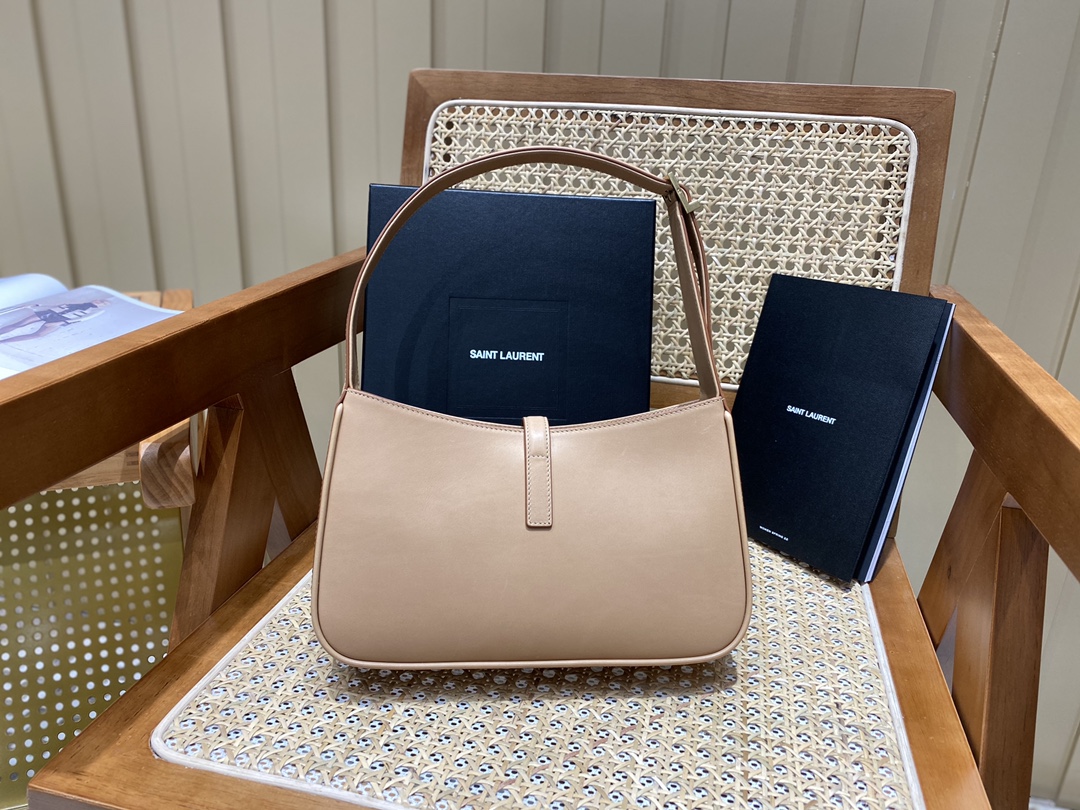 Y*L le5a7 vintage bag-25x14x6cm