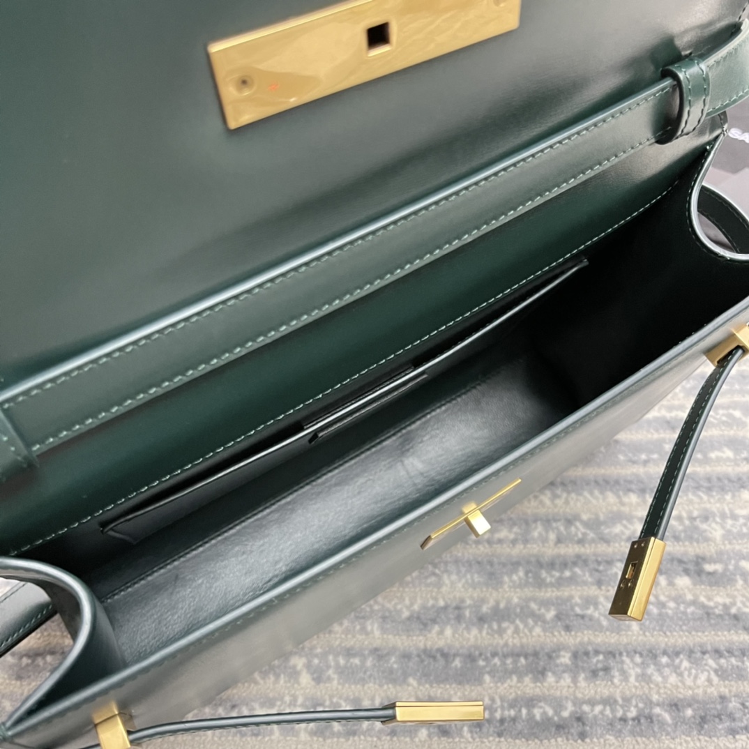 Y*L manhattan-29x20.5x7cm